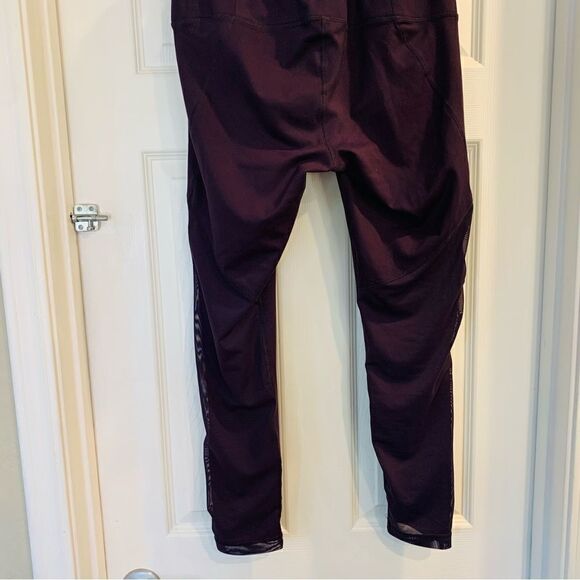 Yogalicious Leggings Size Medium - Picture 5 of 10